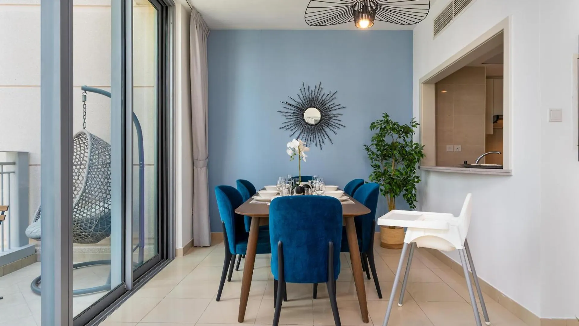 Apartment Burj Khalifa Views - 5 Min Walk From Dubai Mall - Upgraded - Designer Choice - 8 People - Dubai Opera