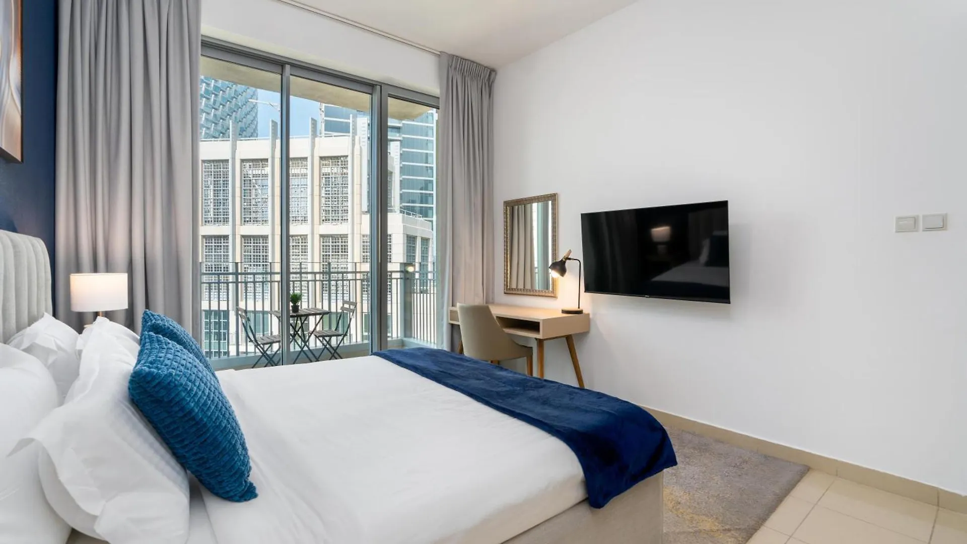 Burj Khalifa Views - 5 Min Walk From Dubai Mall - Upgraded - Designer Choice - 8 People - Dubai Opera 0*,