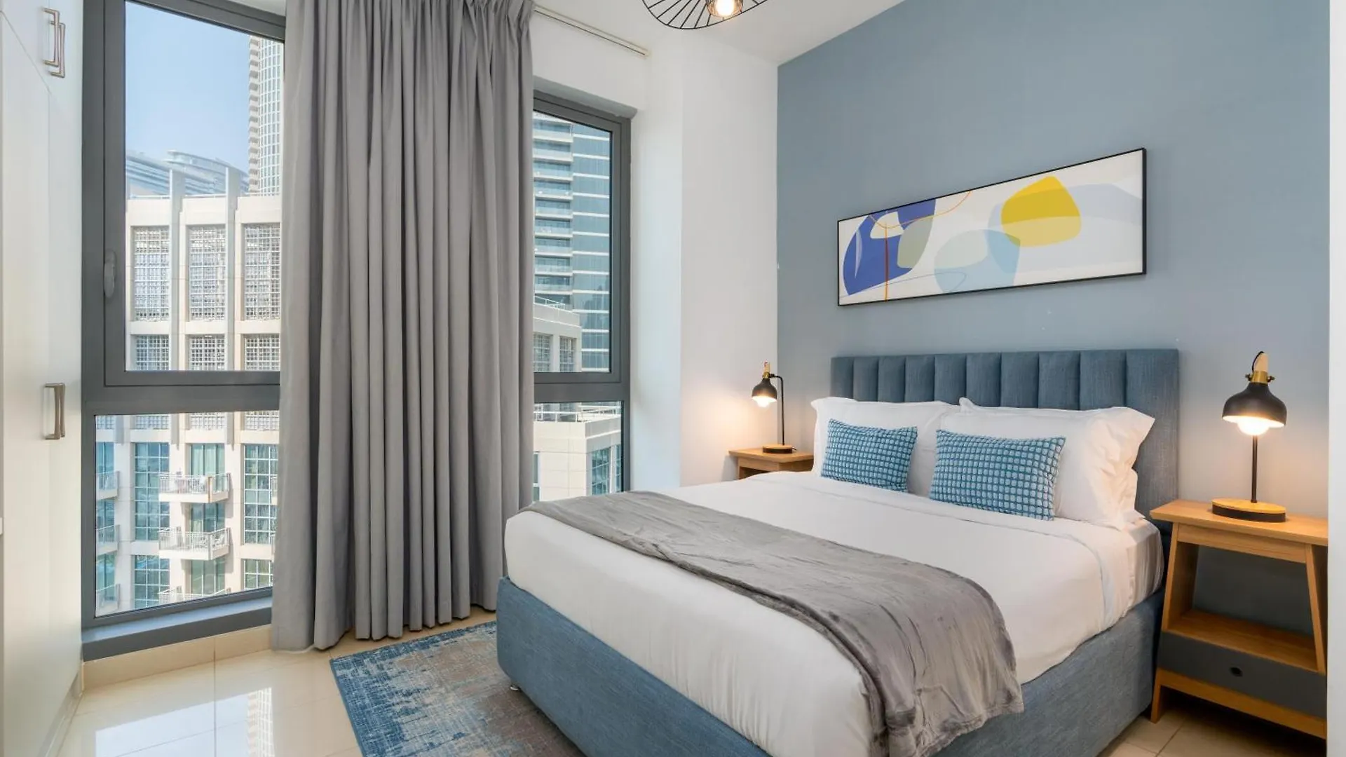 Burj Khalifa Views - 5 Min Walk From Dubai Mall - Upgraded - Designer Choice - 8 People - Dubai Opera Apartment